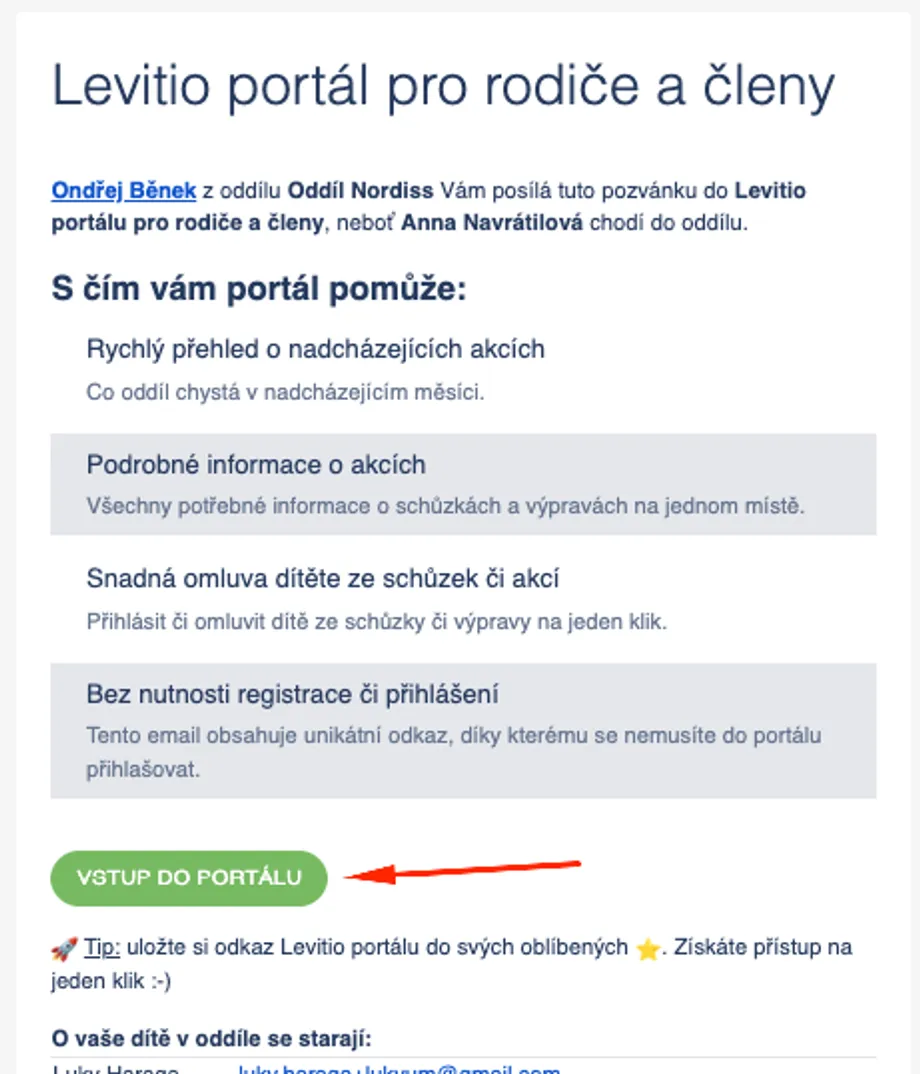 E-mail „Levitio portál pro rodiče a členy“ se zeleným tlačítkem „Vstup do portálu“ označeným šipkou
