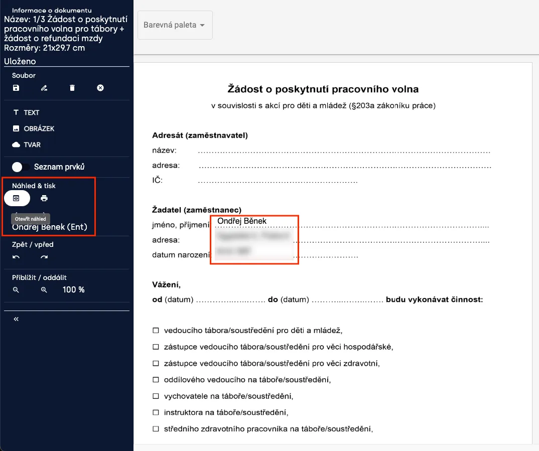 Editor šablony s červeně orámovaným tlačítkem „Otevřít náhled“ a v dokumentu doplněnými údaji vybraného člena